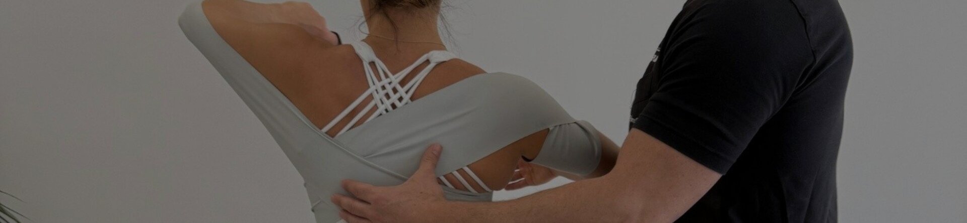 Scoliosi idiopatica: riconoscerla in tempo cambia tutto