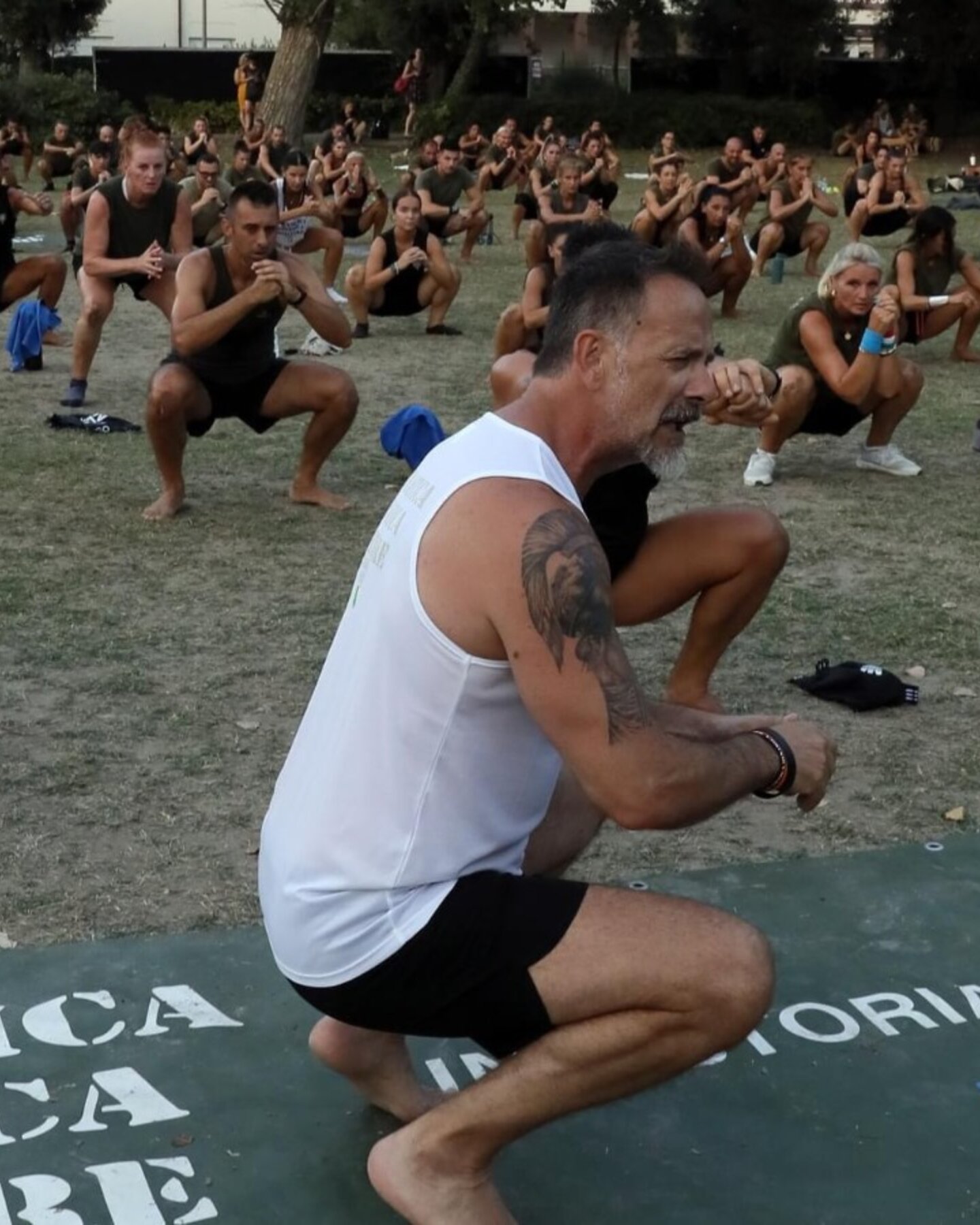 Lezione di prova di ginnastica militare italiana